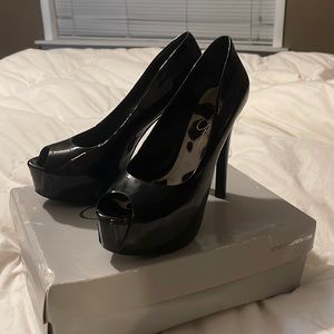 Jessica Simpson heels